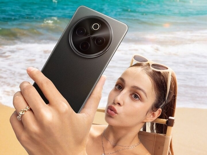 20250412_101922_0000 Iqoo z10x 5G: लो आगया गरीबों के बजट में,6500mah की बैटरी और 44w का फास्ट चार्जर,देखे कीमत