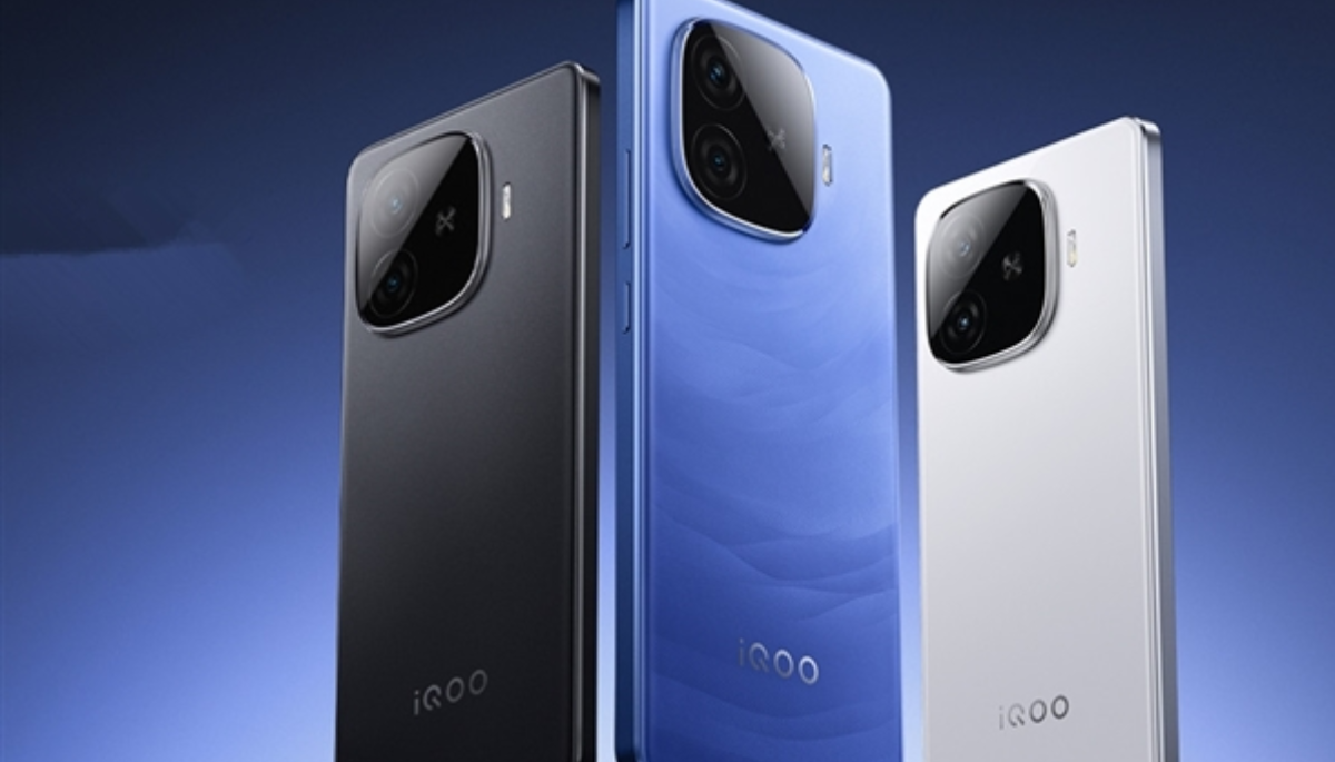 Untitled-design_20250411_115102_0000 Iqoo z10 launch:7300mah कि बैटरी और 50MP का dslr कैमरा फोन,आज हुआ लॉन्च देखे कीमत
